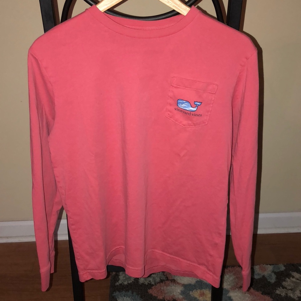 Youth XL Vineyard Vines T-shirt